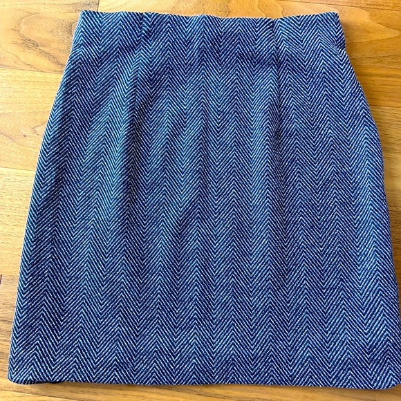 Dynamite short skirt - Picture 2 of 4